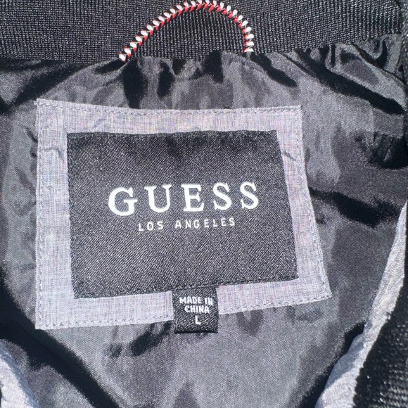 Guess Men's Water-Resistant Quilted Bomber Jacket - Picture 4 of 6